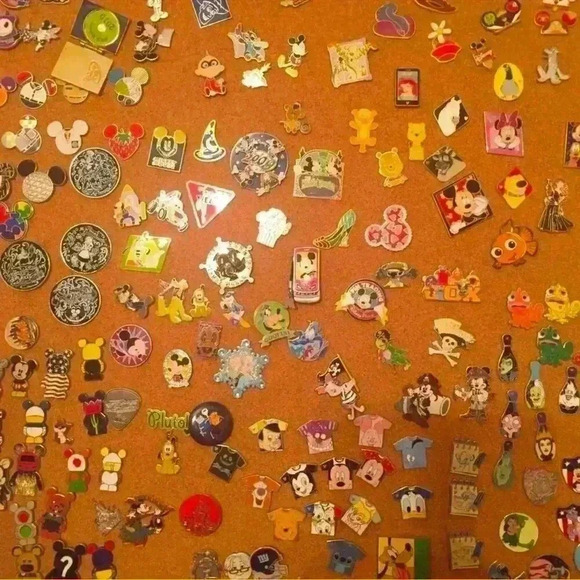 Disney Accessories - Disney Trading Pins – Lot of 25, All Unique Designs